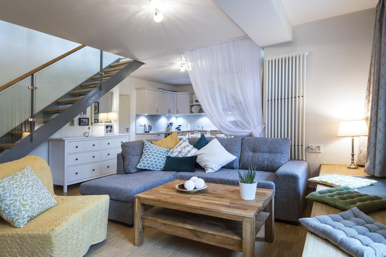 Modern Apartment Charvatova Prague Ngoại thất bức ảnh