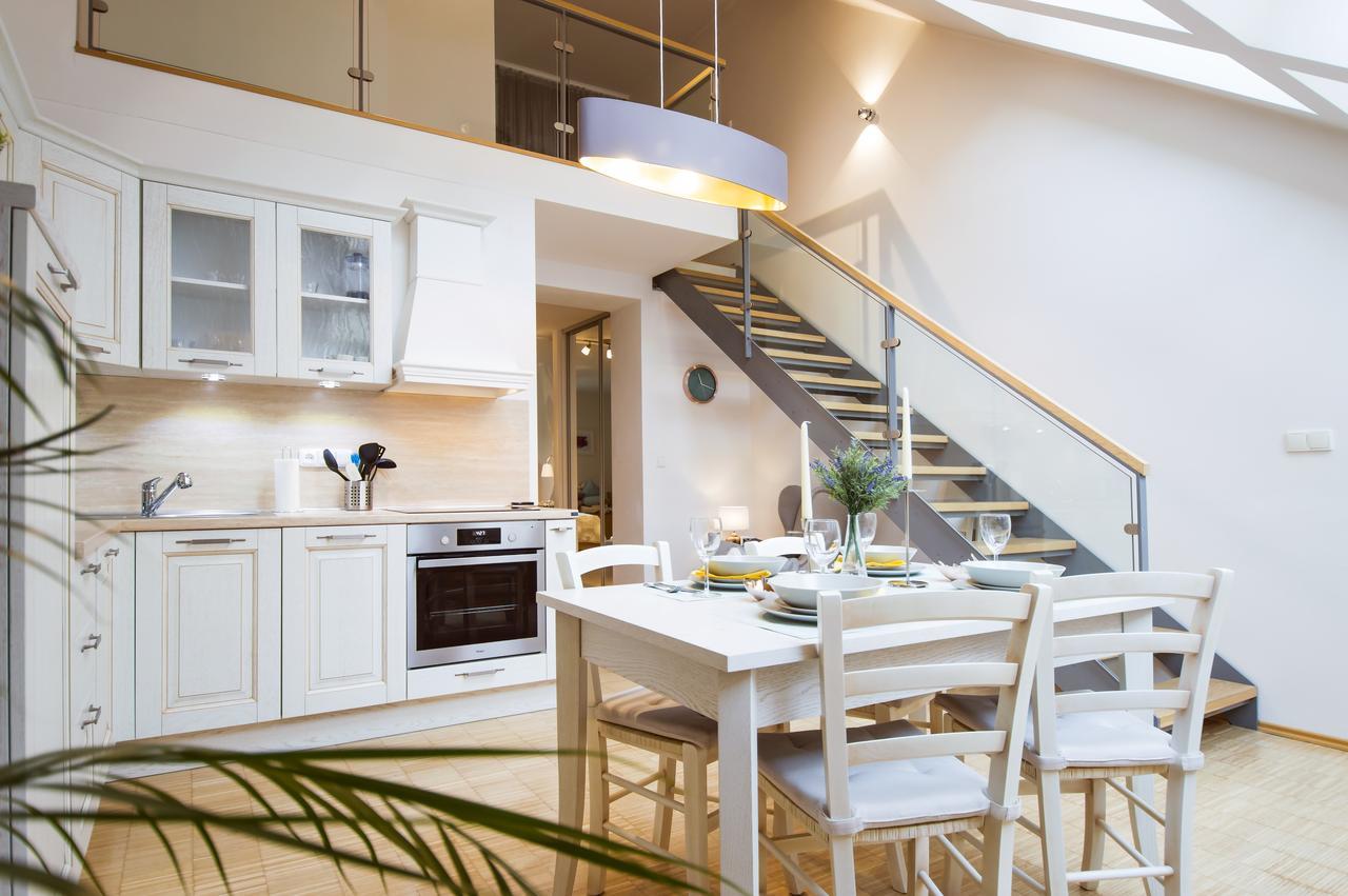 Modern Apartment Charvatova Prague Ngoại thất bức ảnh