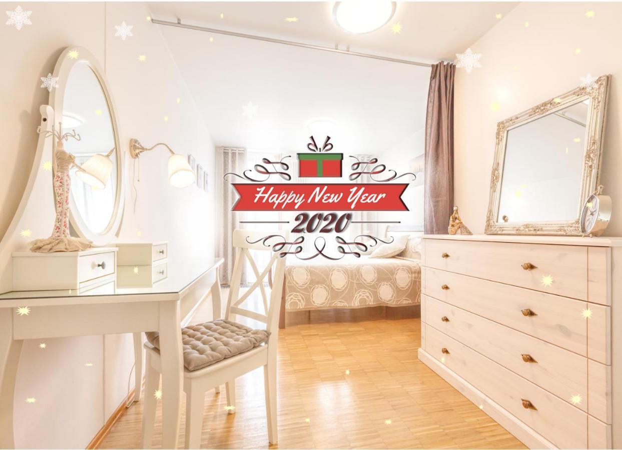 Modern Apartment Charvatova Prague Ngoại thất bức ảnh