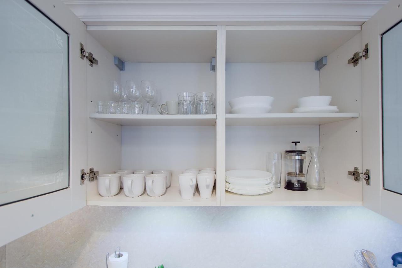 Modern Apartment Charvatova Prague Ngoại thất bức ảnh